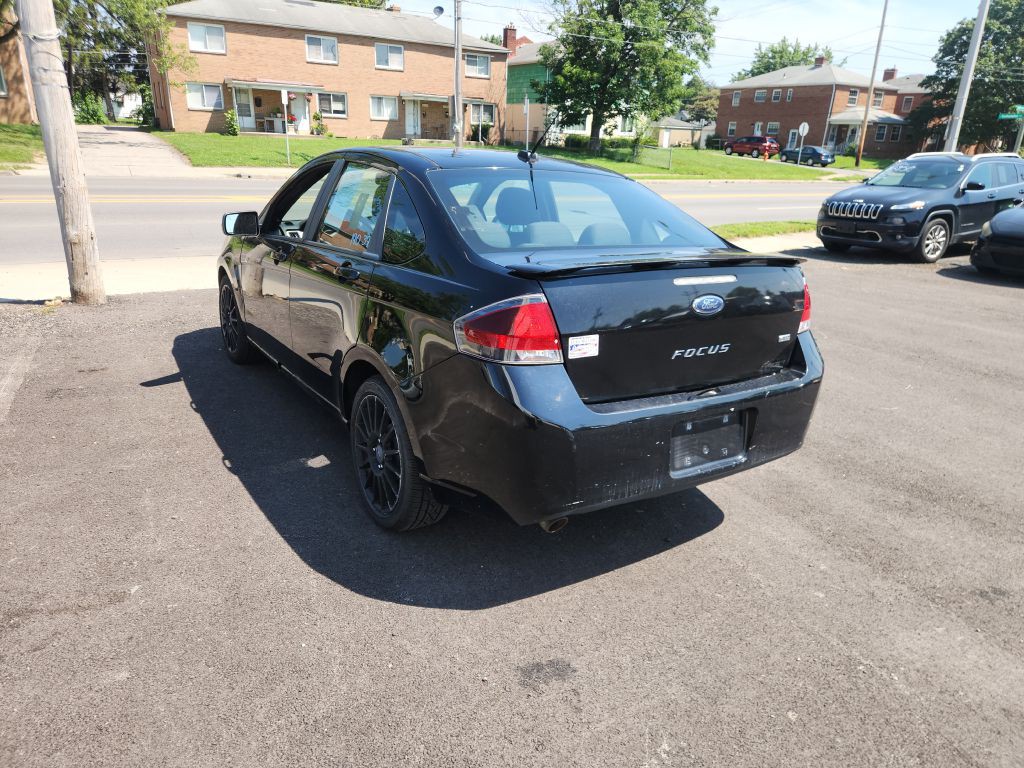 2010 Ford Focus Image 7