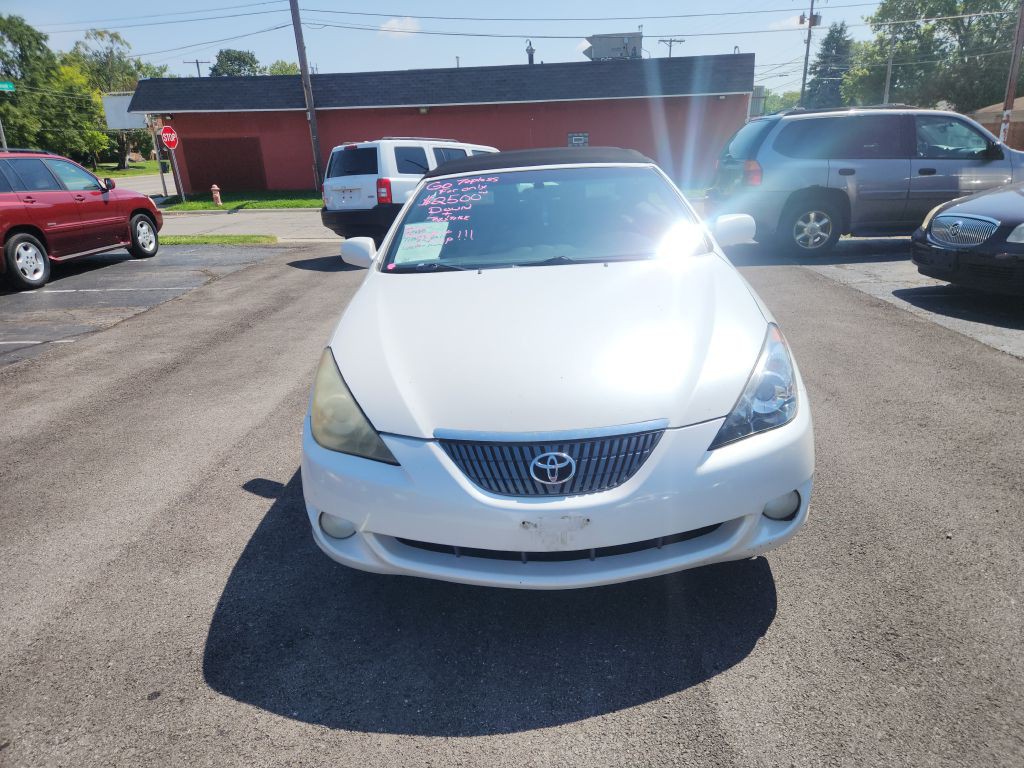 2005 Toyota Camry Image 2