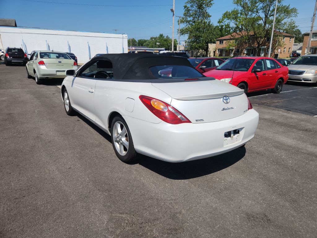 2005 Toyota Camry Image 7