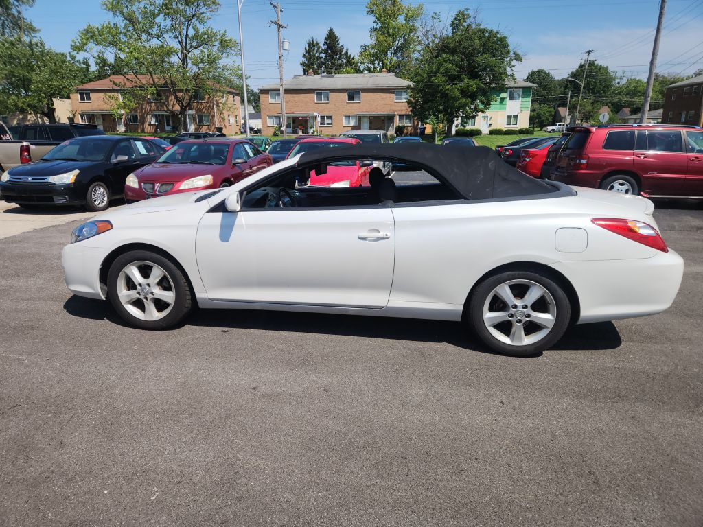 2005 Toyota Camry Image 8