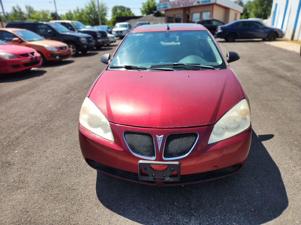 2009 Pontiac G6 Image 2