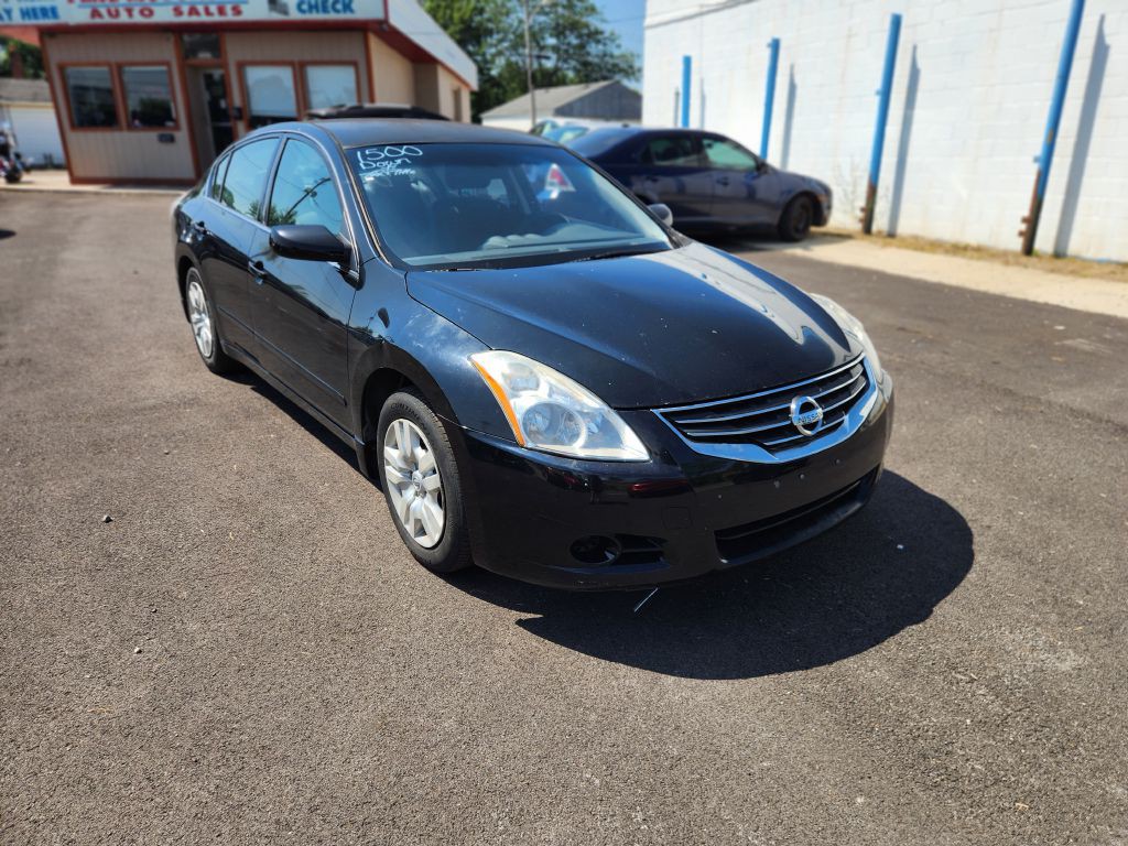 2010 Nissan Altima Image 3