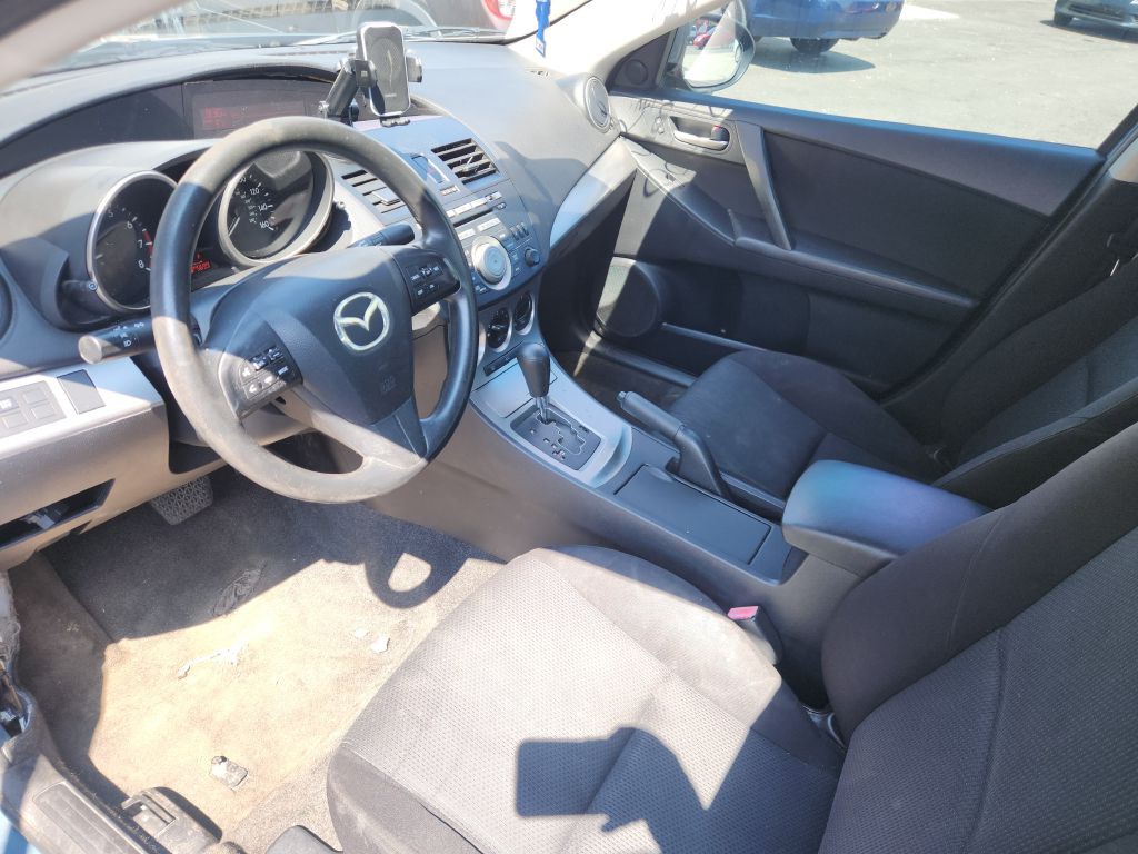 2011 Mazda Mazda3 Image 12
