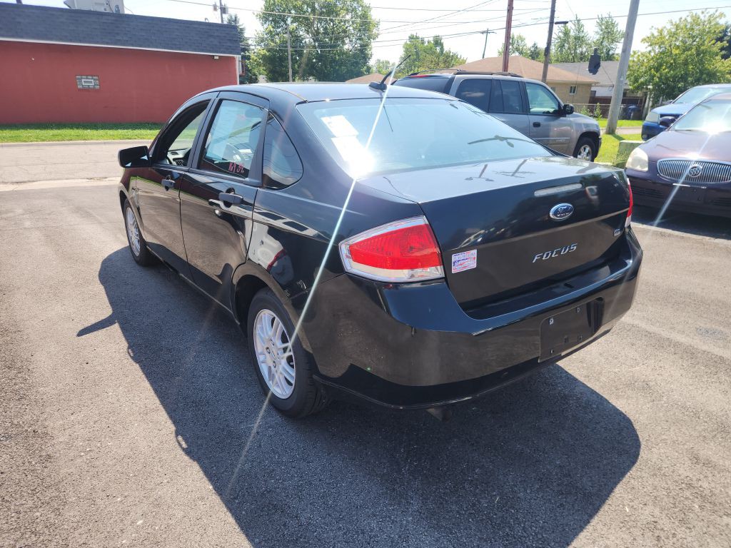 2010 Ford Focus Image 7
