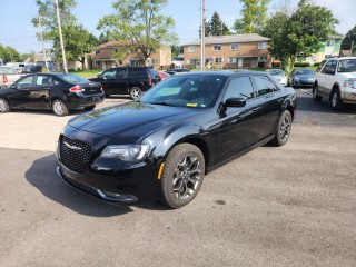 Image for 2015 Chrysler 300 S ID: 6765936