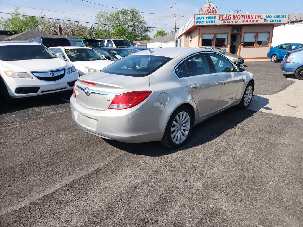 2011 Buick Regal Image 4