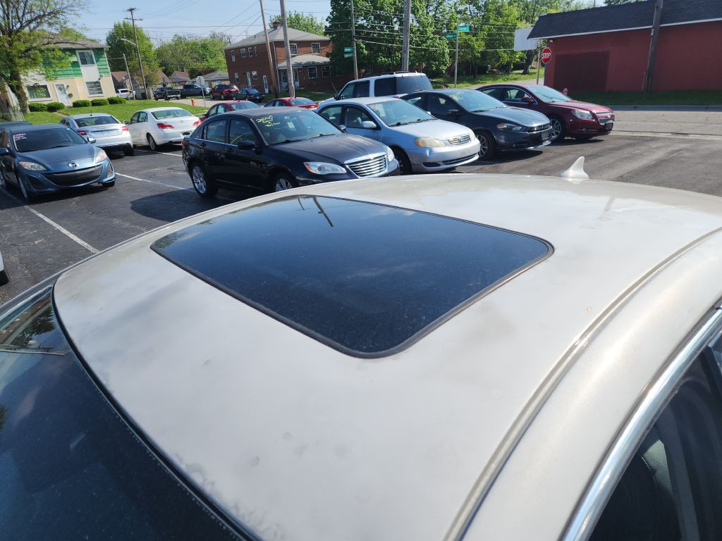 2011 Buick Regal Image 10
