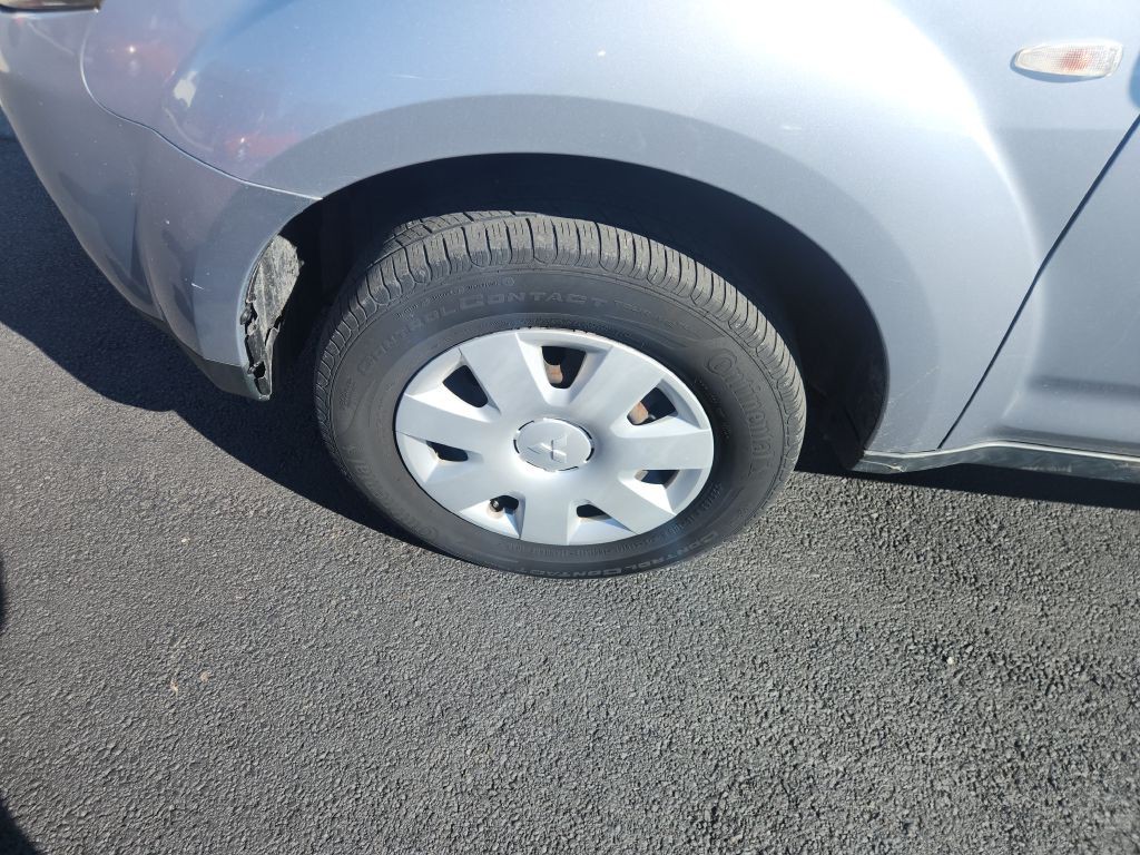 2007 Mitsubishi Outlander Image 10