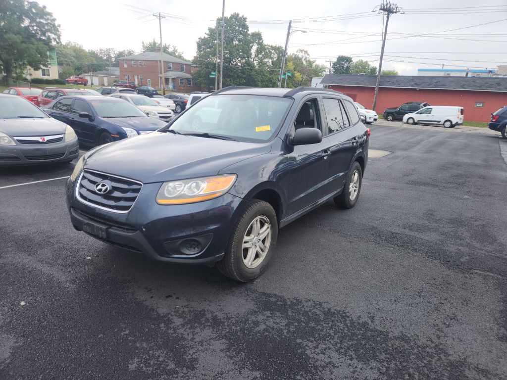 2011 Hyundai Santa Fe Image 1