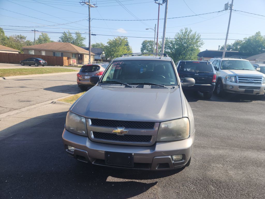 2007 Chevrolet Trailblazer Image 2