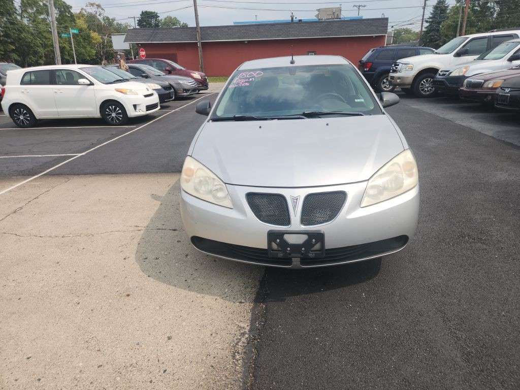 2008 Pontiac G6 Image 2