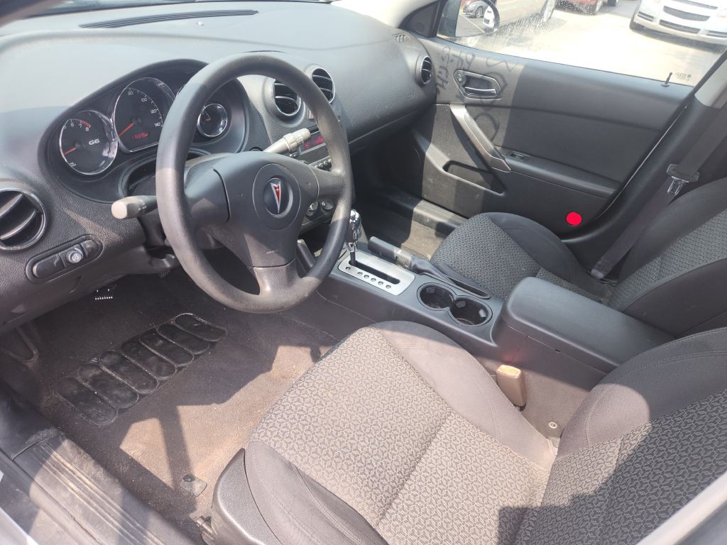 2008 Pontiac G6 Image 12