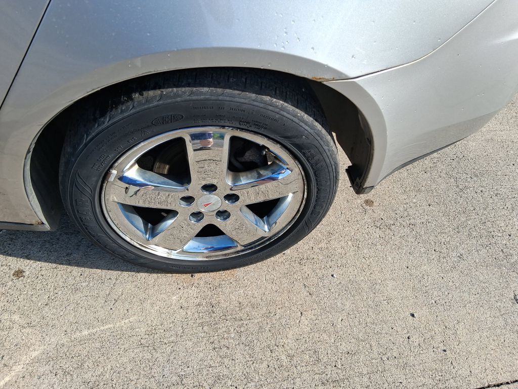 2008 Pontiac G6 Image 9