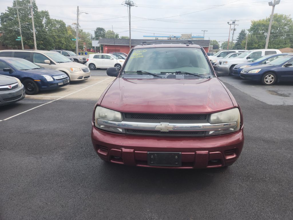 2005 Chevrolet Trailblazer Image 2