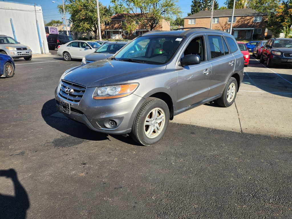 2011 Hyundai Santa Fe Image 1