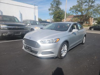 Image for 2015 Ford Fusion SE ID: 6893774