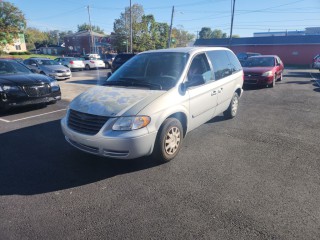 Image for 2006 Chrysler Town & Country  ID: 6915796