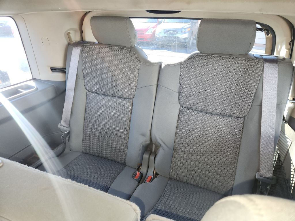 2007 Jeep Commander Image 13