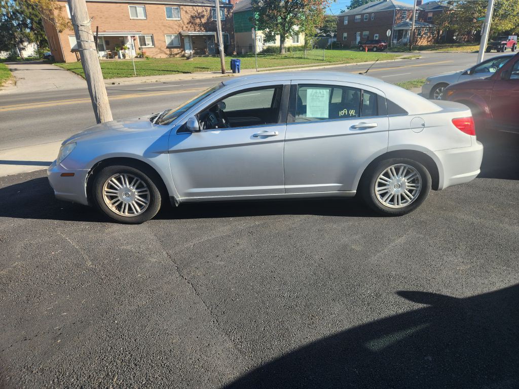2009 Chrysler Sebring Image 8
