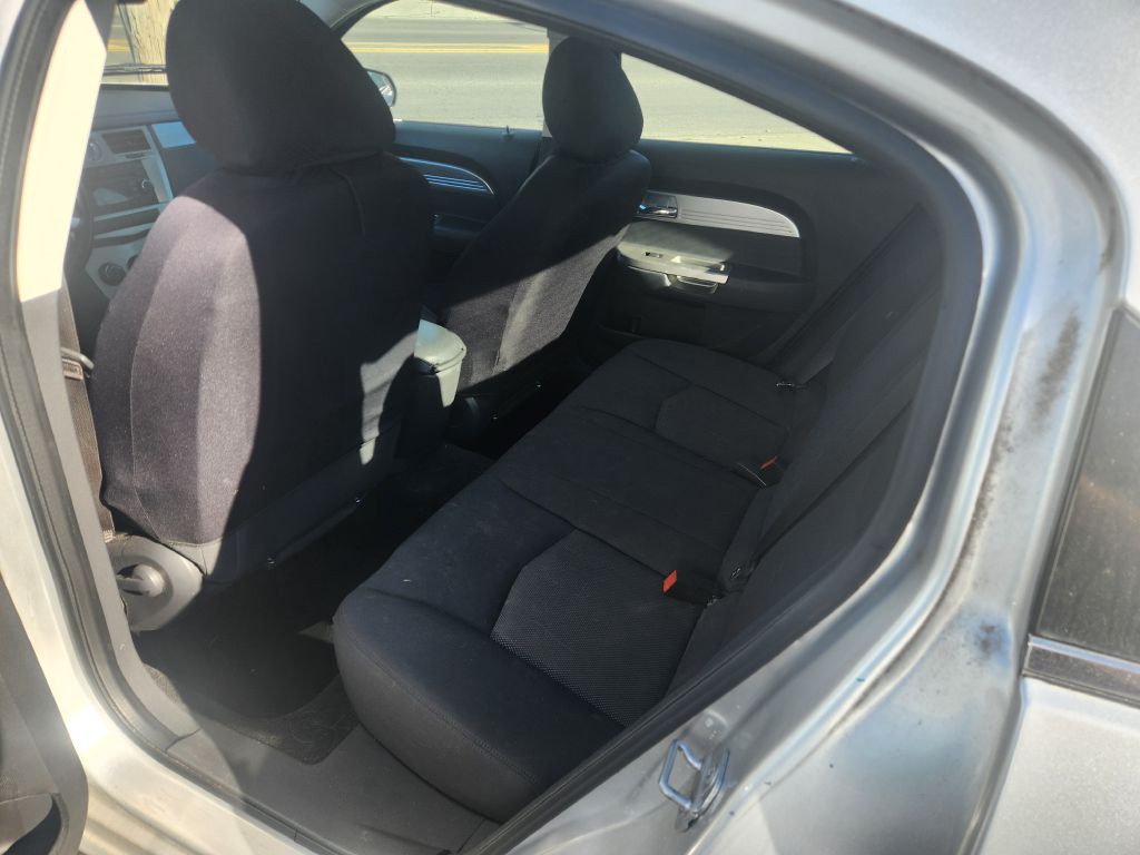 2009 Chrysler Sebring Image 11