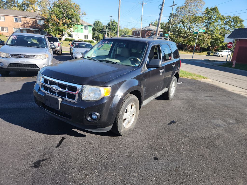 2011 Ford Escape Image 1