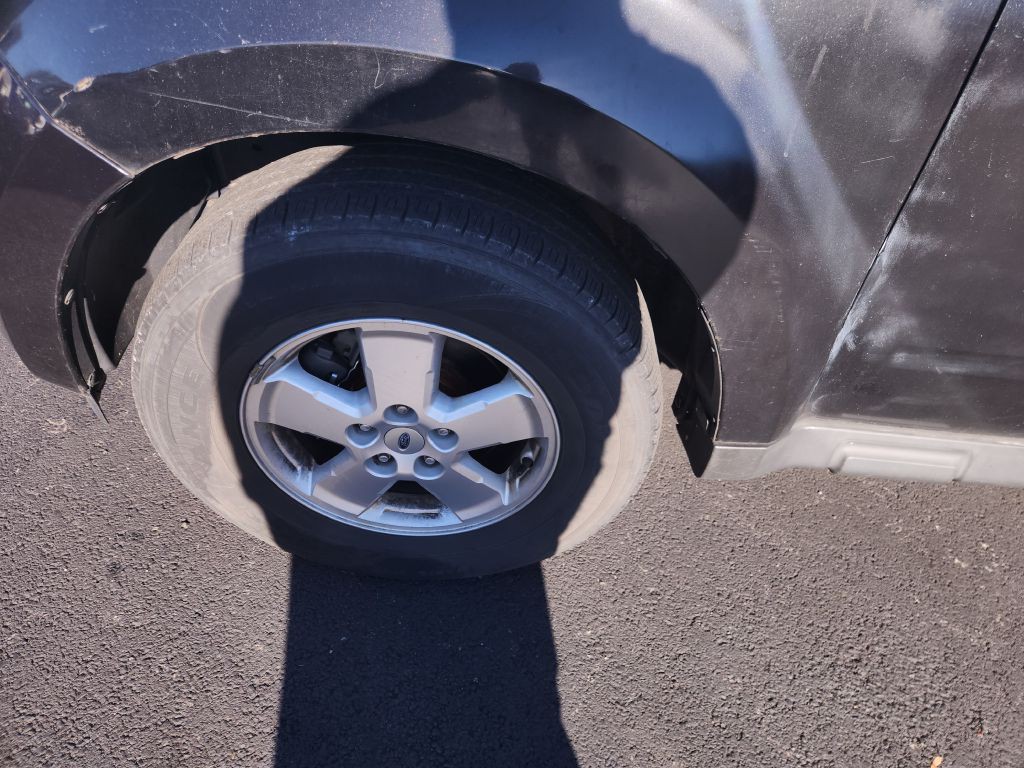 2011 Ford Escape Image 10