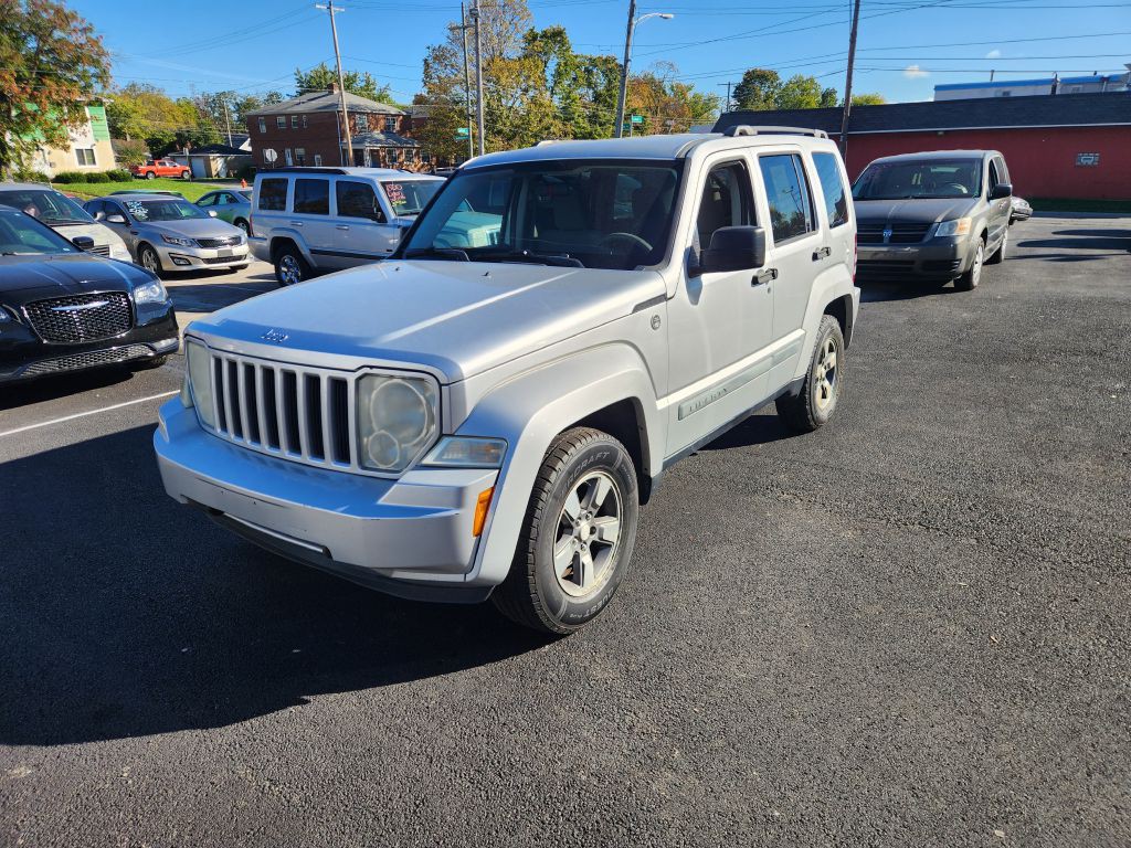 2008 Jeep Liberty Image 1