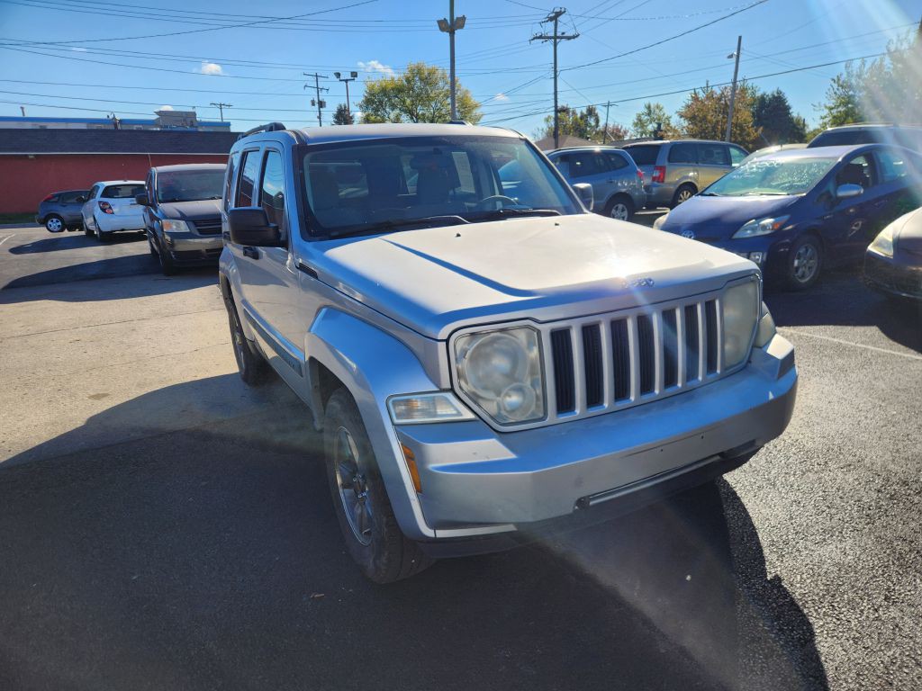 2008 Jeep Liberty Image 3