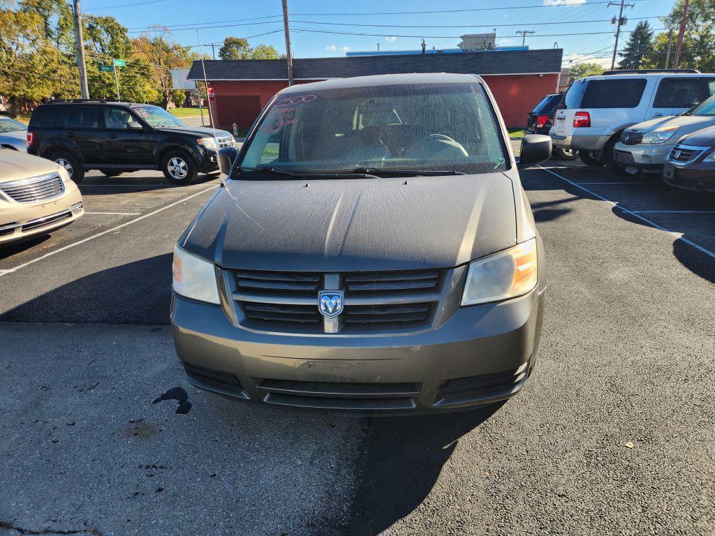 2010 Dodge Grand Caravan Image 2