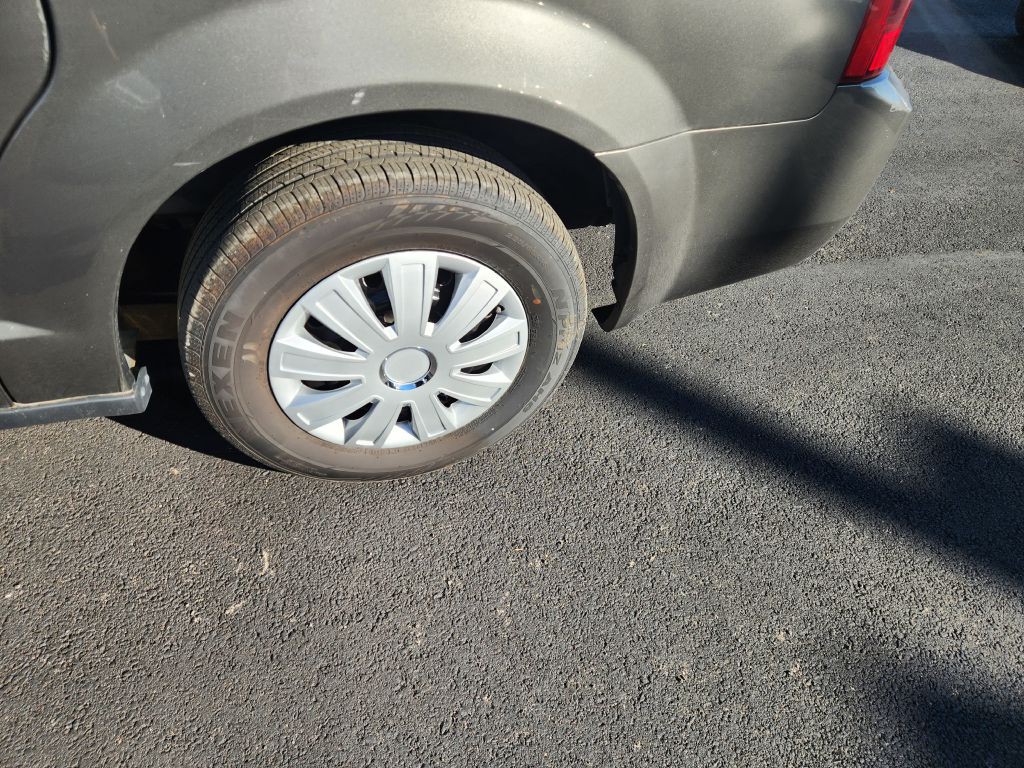 2010 Dodge Grand Caravan Image 9