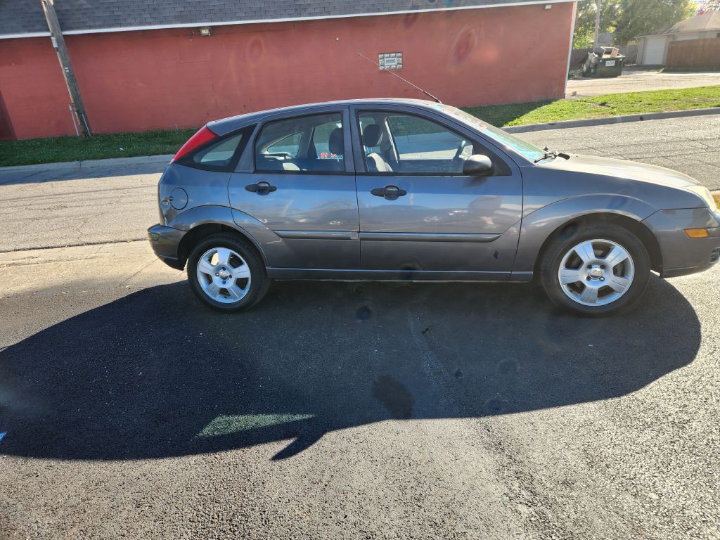 2007 Ford Focus Image 4