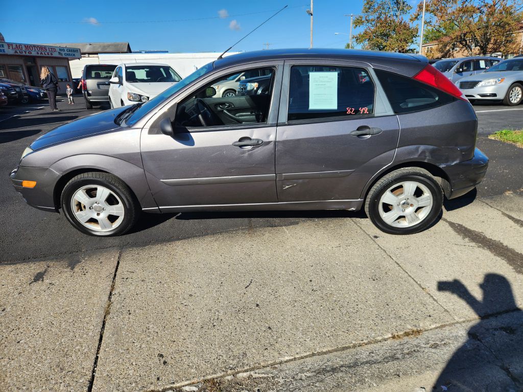 2007 Ford Focus Image 8