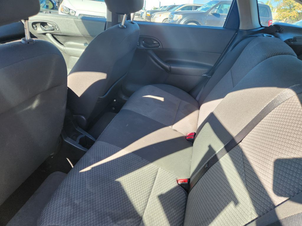 2007 Ford Focus Image 11