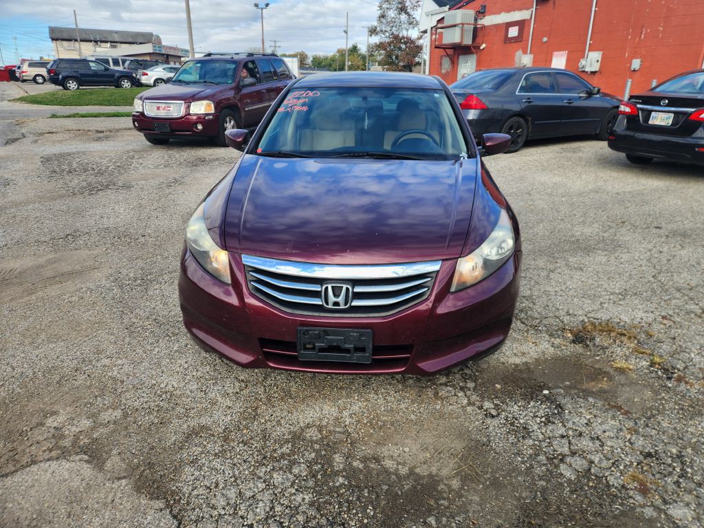 2012 Honda Accord Image 2