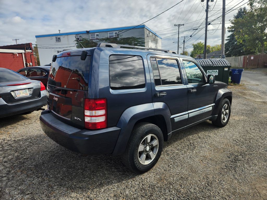 2008 Jeep Liberty Image 5