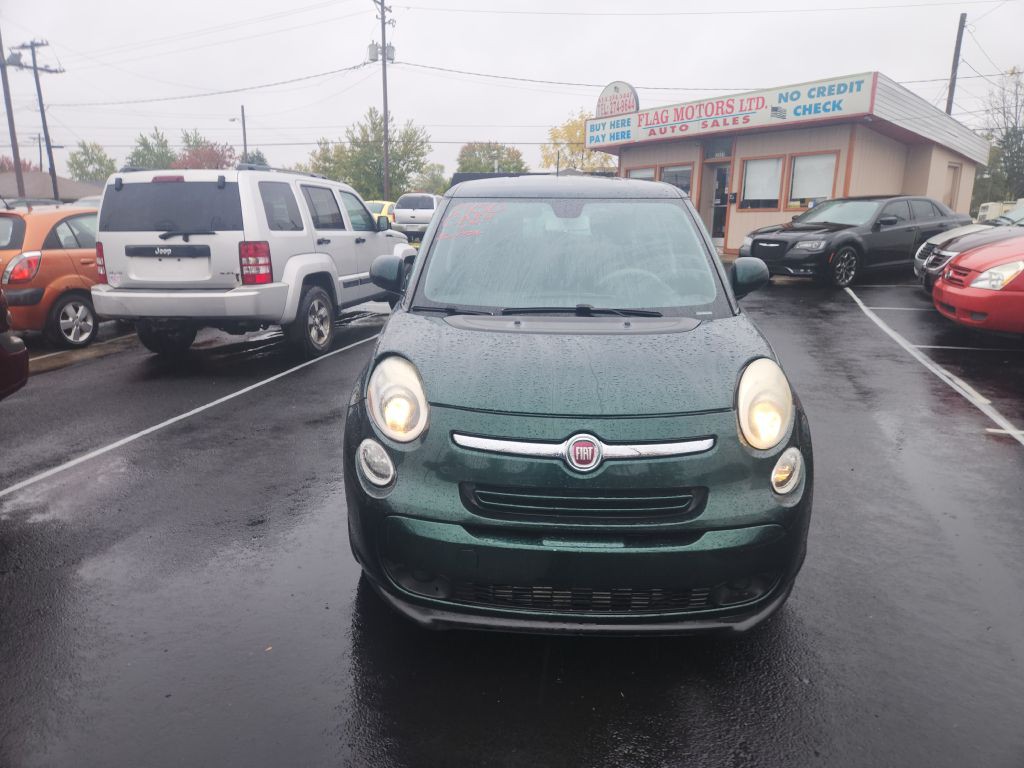 2014 FIAT 500L Image 2