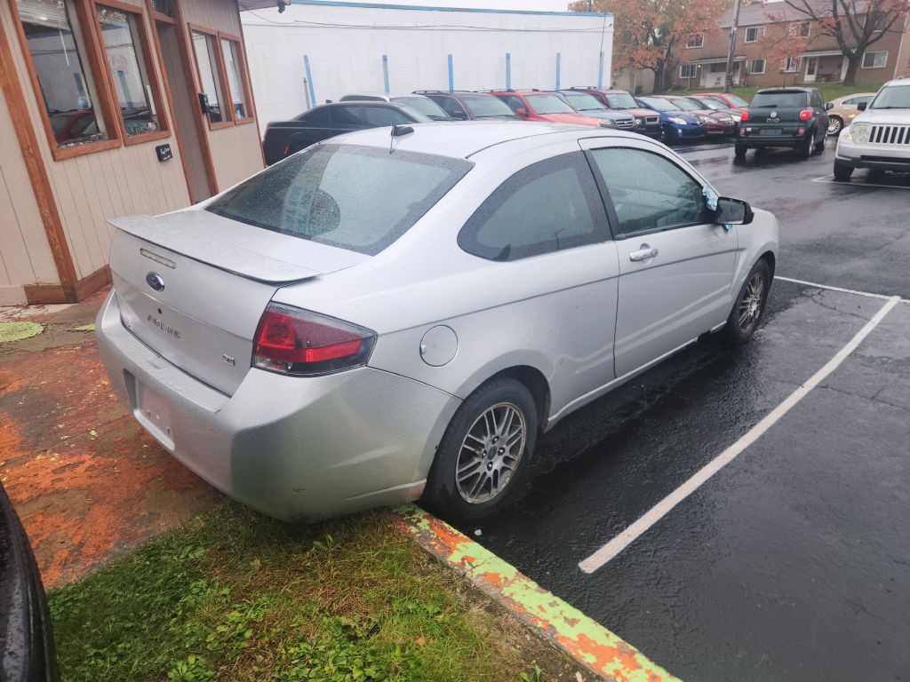 2009 Ford Focus Image 5