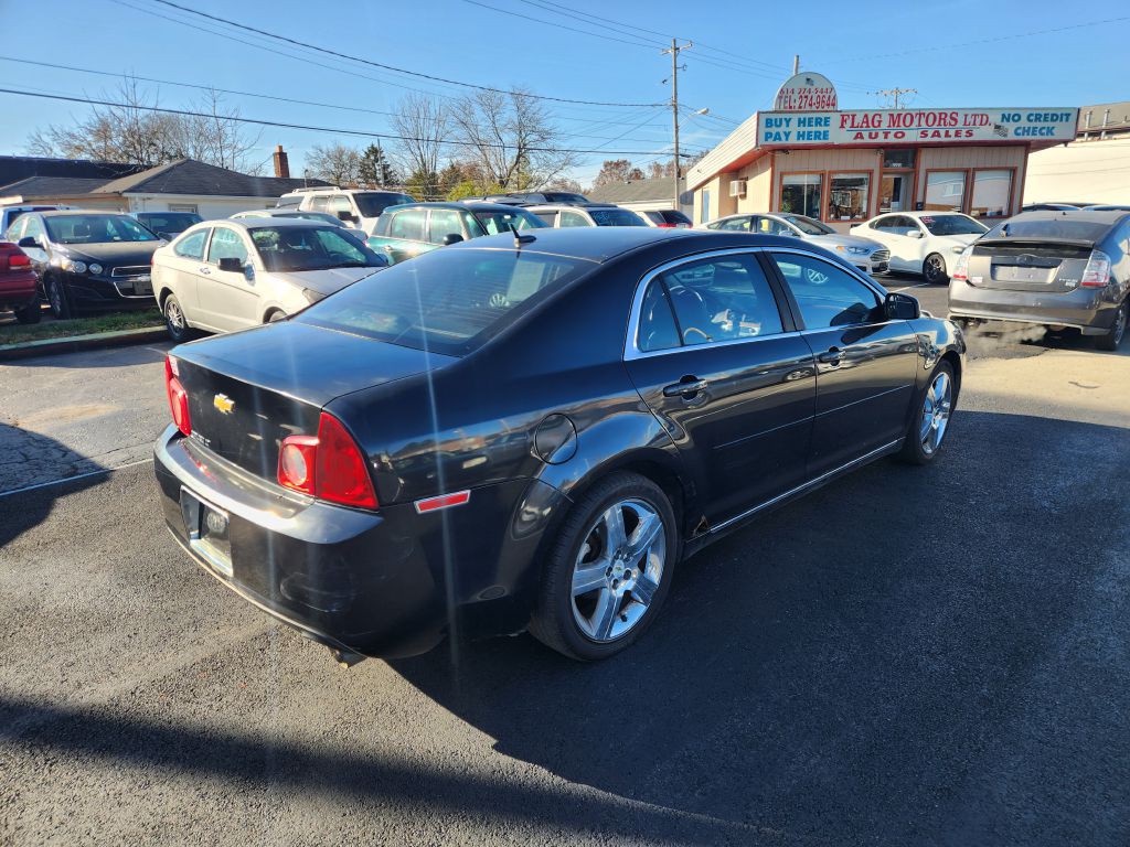2011 Chevrolet Malibu Image 5