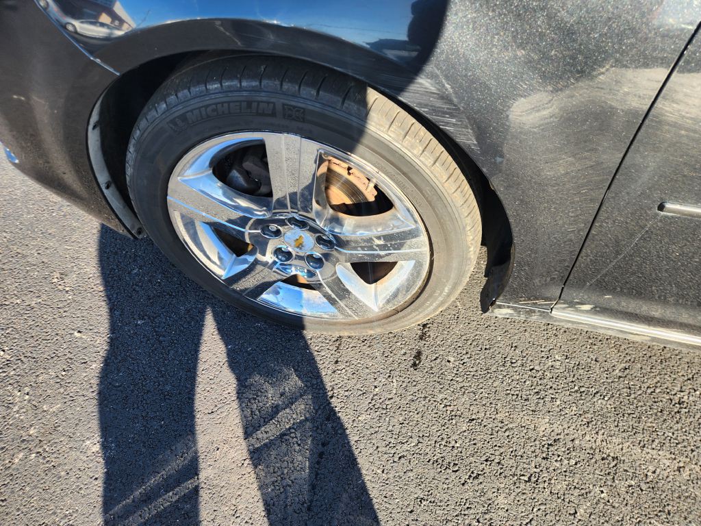 2011 Chevrolet Malibu Image 10