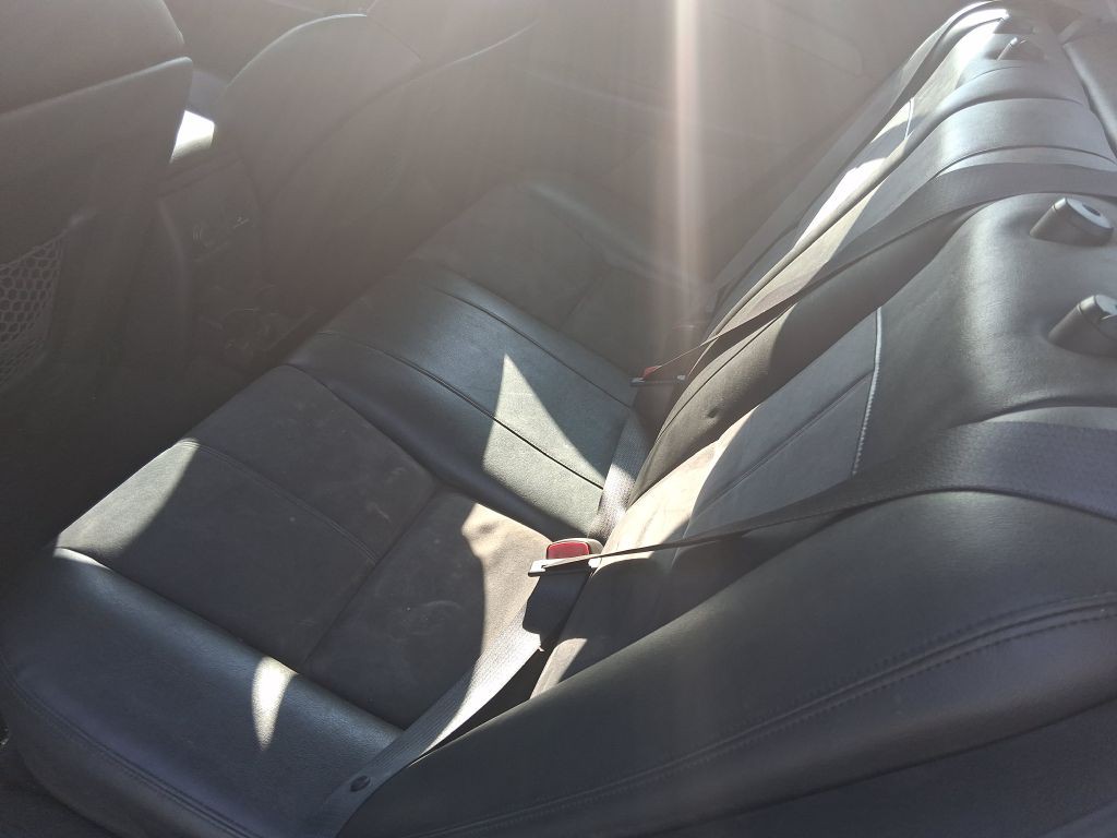 2011 Chevrolet Malibu Image 11