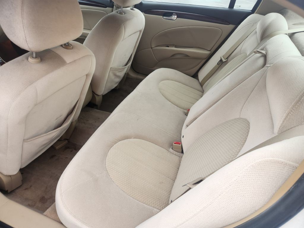 2008 Buick Lucerne Image 11
