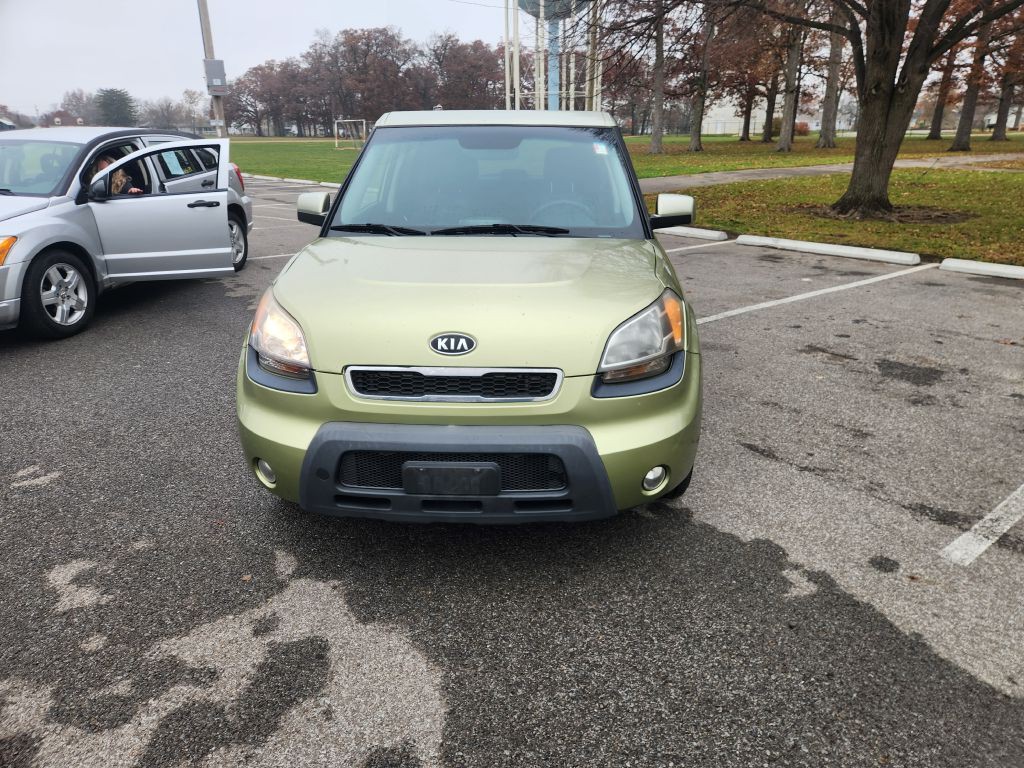 2011 Kia Soul Image 2