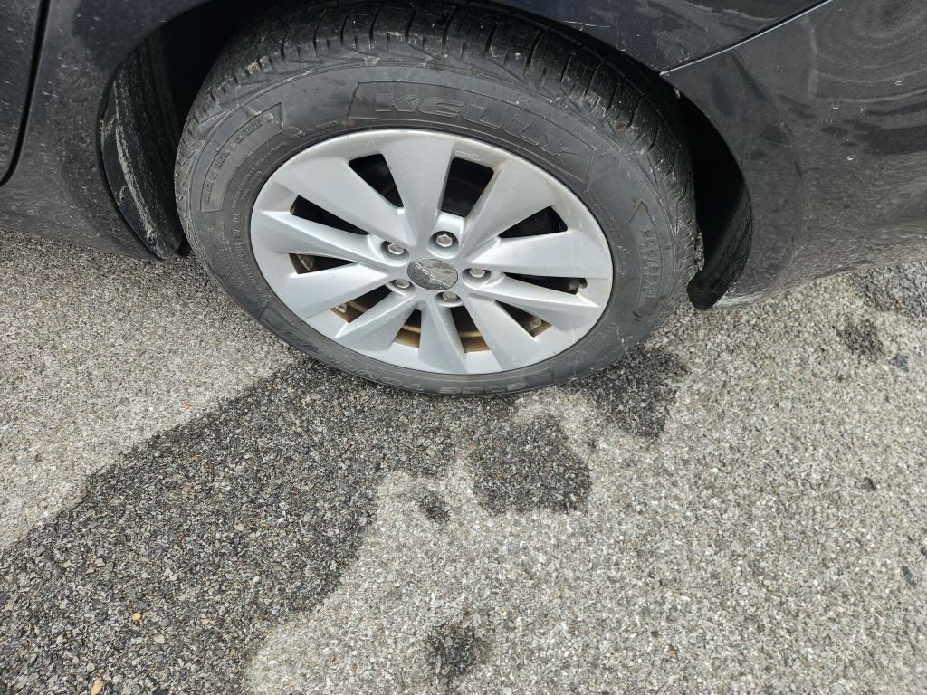 2014 Dodge Dart Image 9