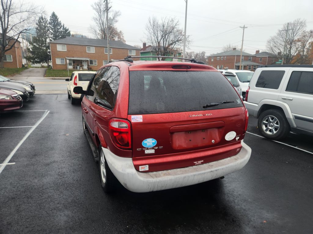 2005 Dodge Ram Van Image 7