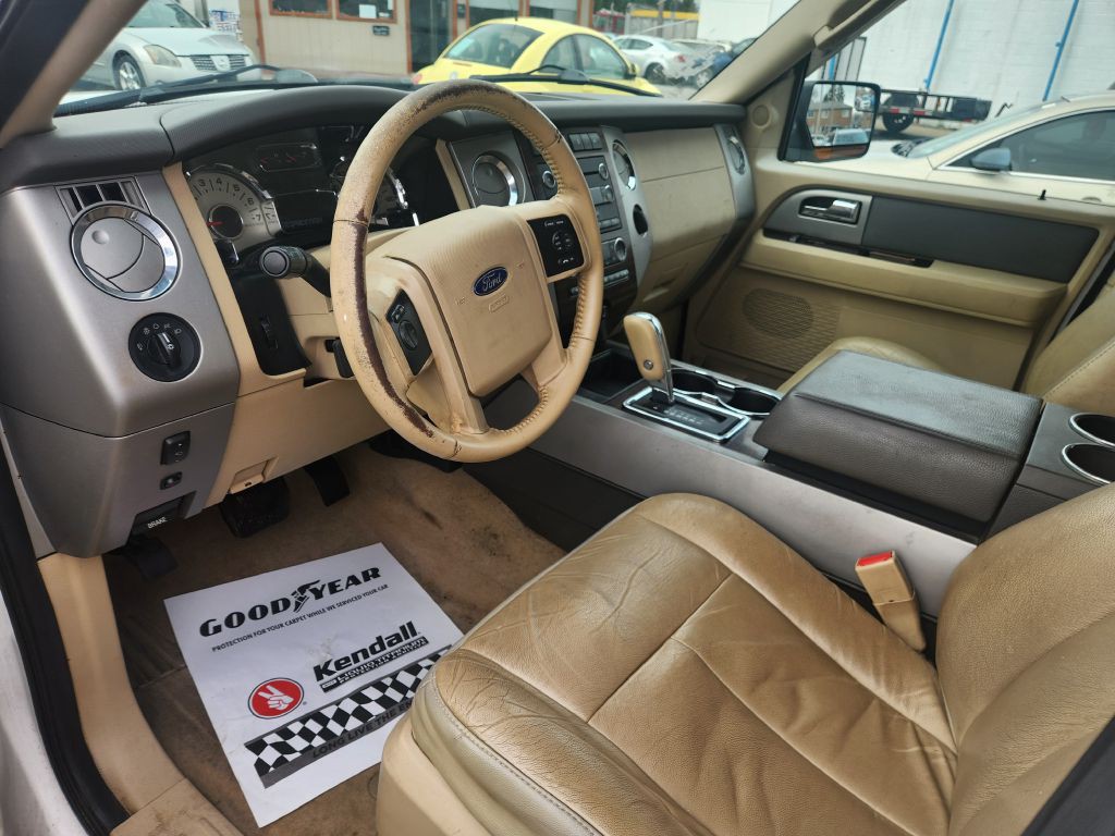 2012 Ford Expedition Image 13