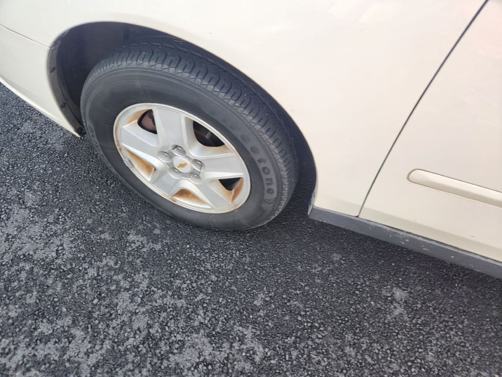 2005 Chevrolet Malibu Image 10