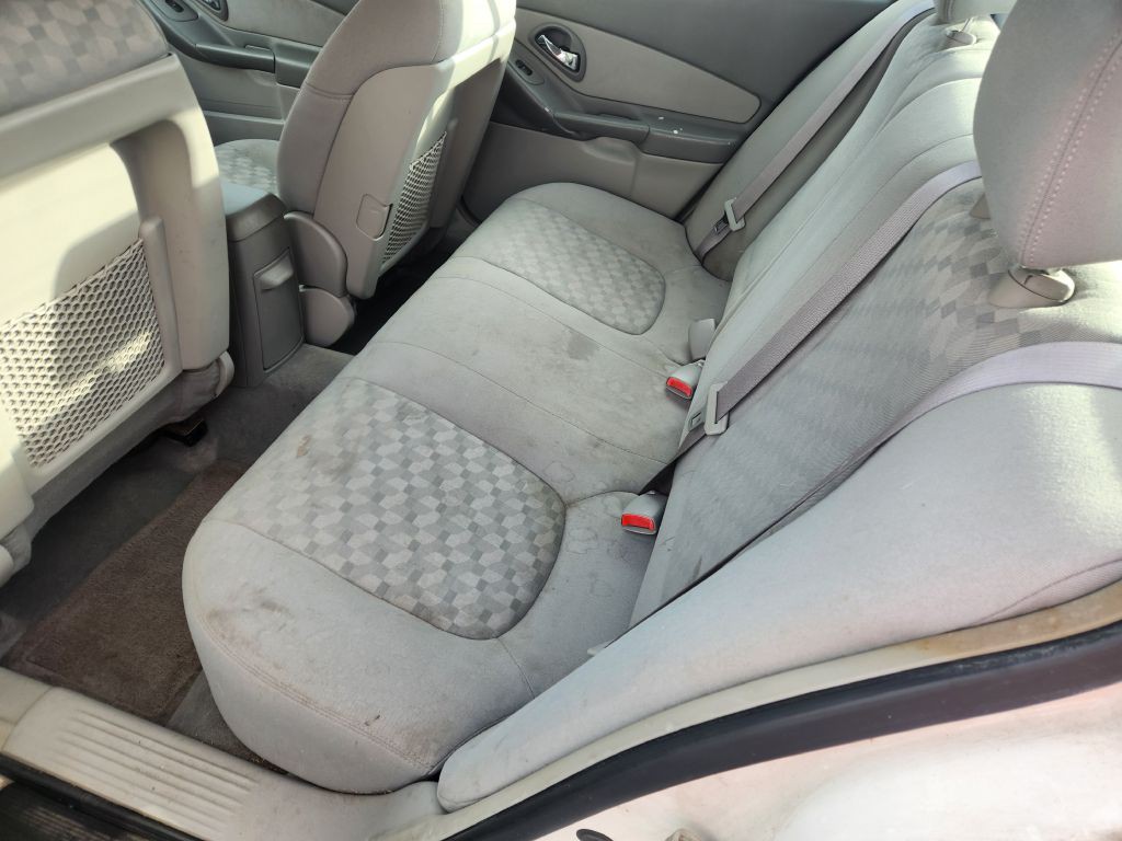 2005 Chevrolet Malibu Image 11