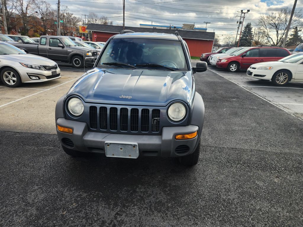 2002 Jeep Liberty Image 2
