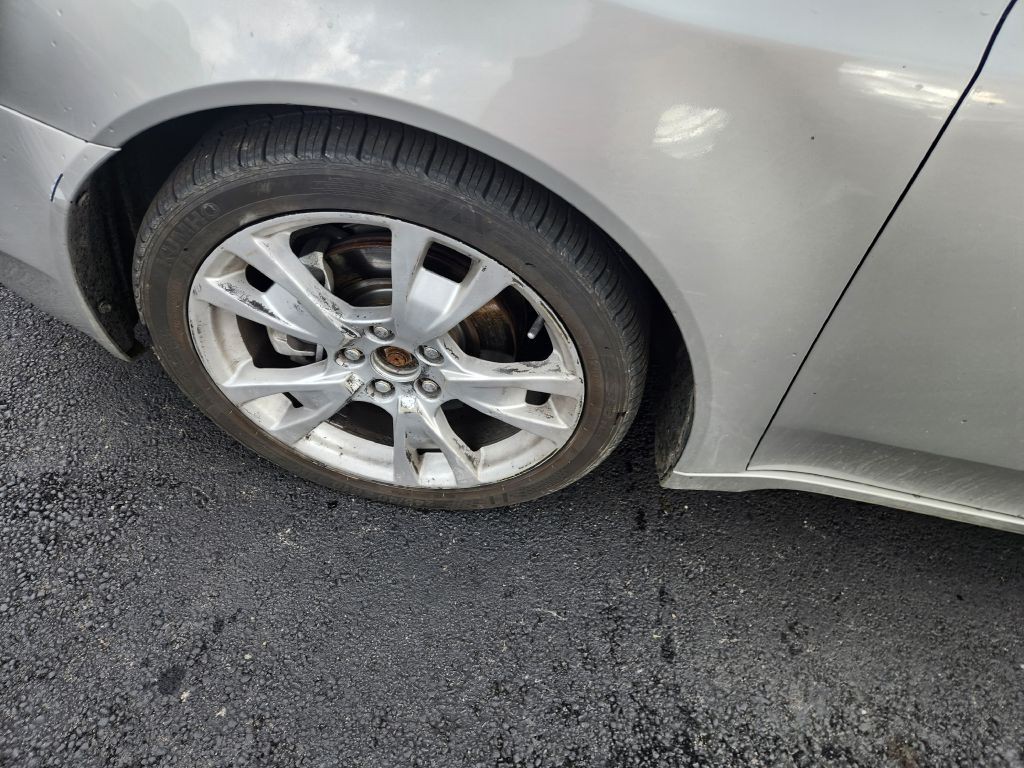 2011 Acura TL Image 10