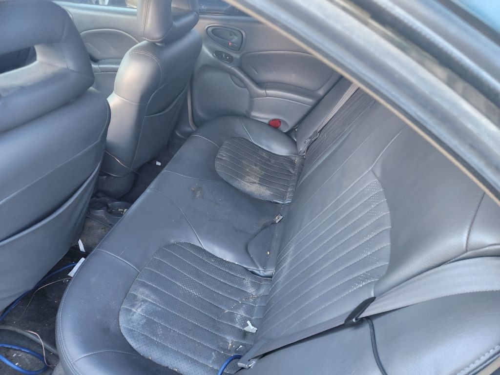 2003 Pontiac Grand Am Image 12